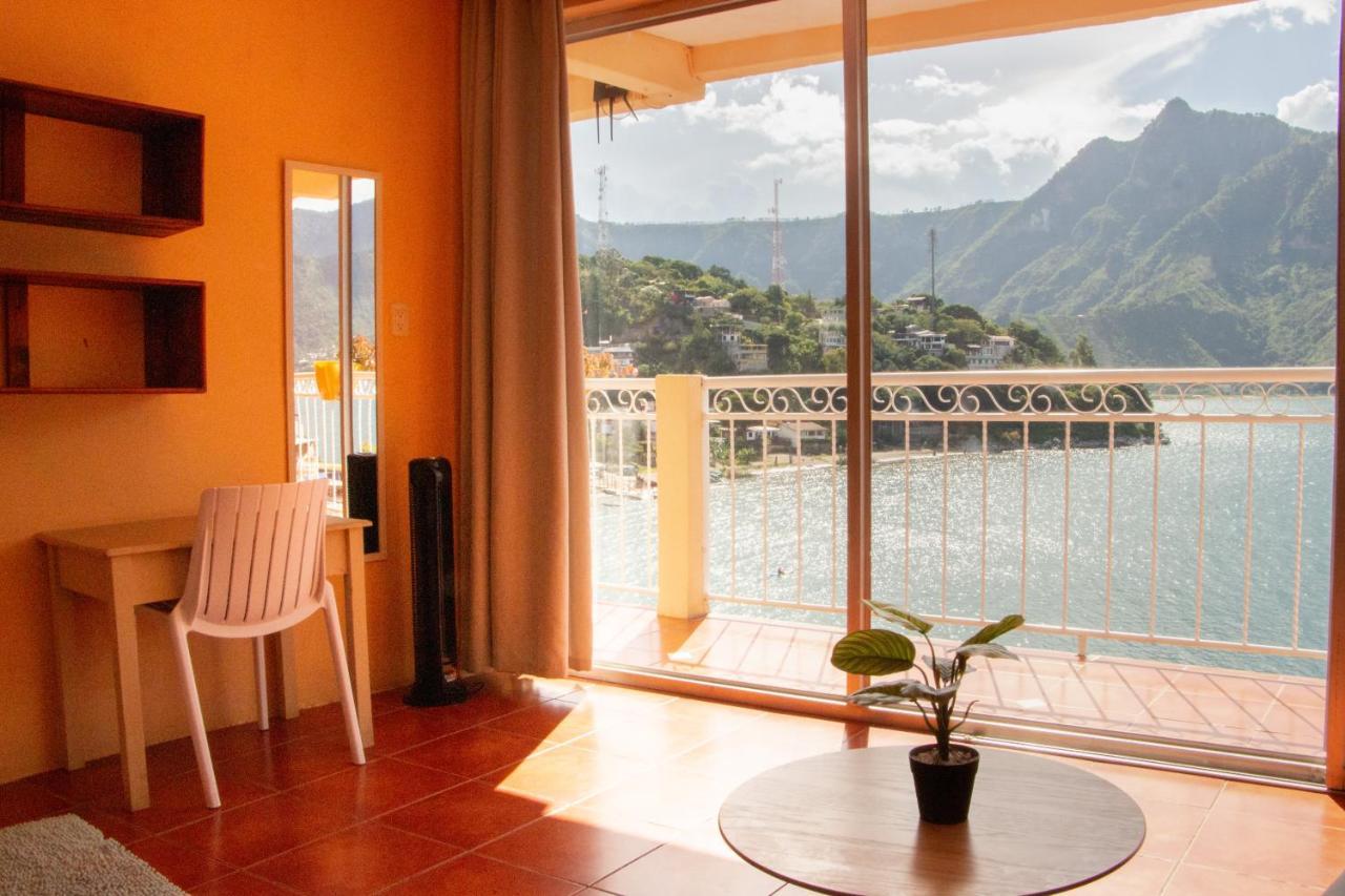 Amigos Hotel San Pedro La Laguna Ngoại thất bức ảnh