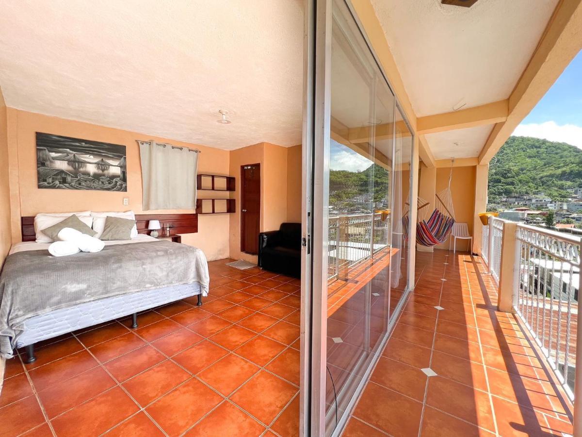 Amigos Hotel San Pedro La Laguna Ngoại thất bức ảnh