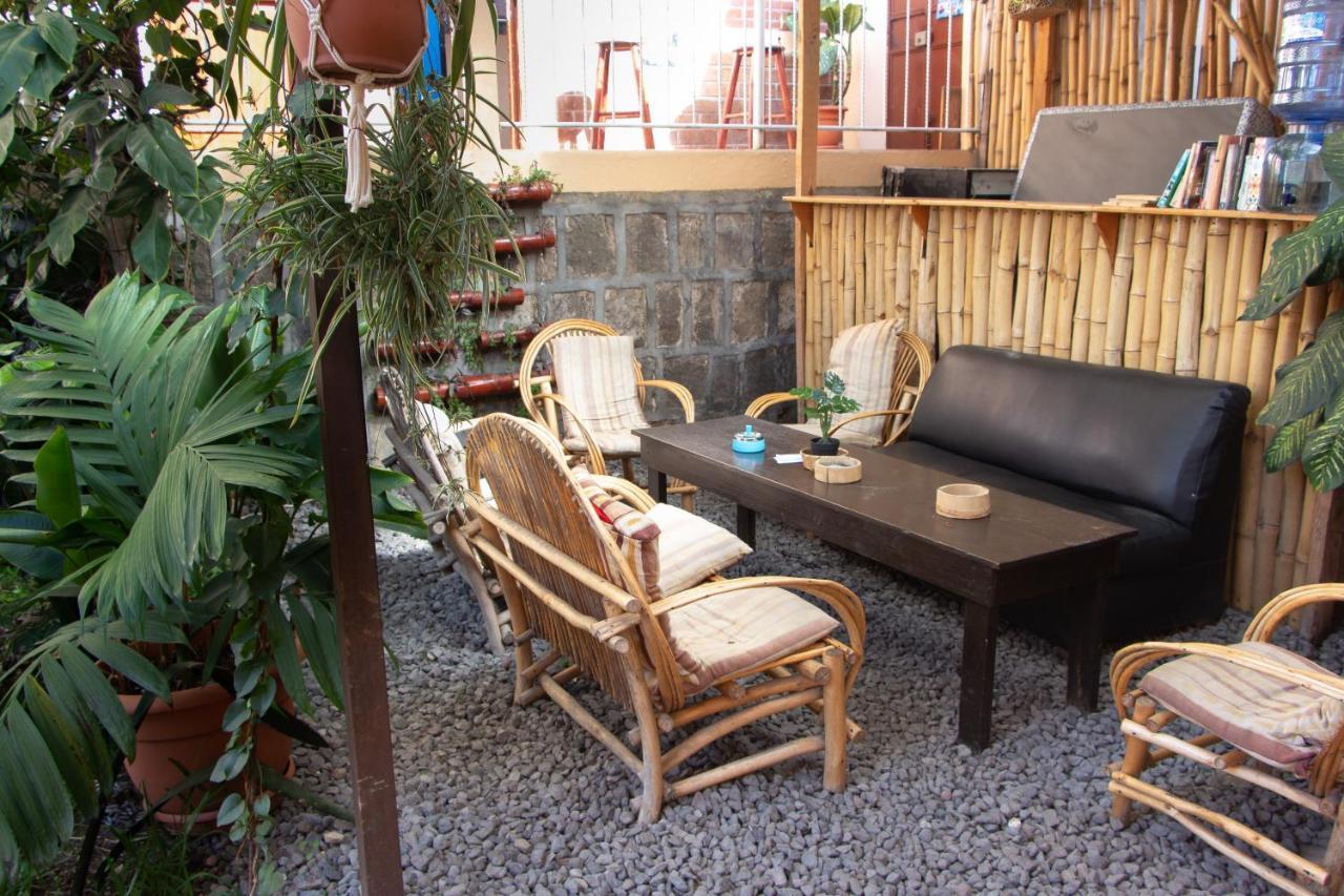 Amigos Hotel San Pedro La Laguna Ngoại thất bức ảnh