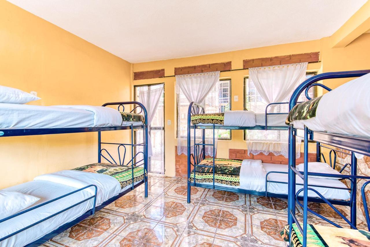 Amigos Hotel San Pedro La Laguna Ngoại thất bức ảnh